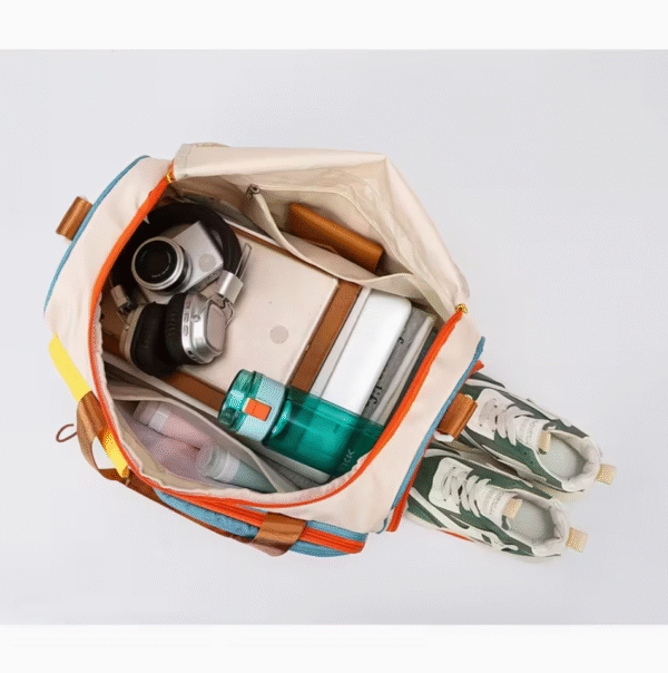 Screenshot 2025-10-31 at 19.13.06 Black EontheM Large Capacity Color-Block Crossbody Fitness and Travel Bag