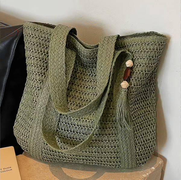 Perfect Lily Woven Tote Bag in Green